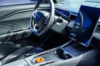 OMODA C4 interior