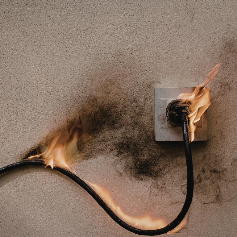 Internal conductor breakage, especially with brittle aluminium wiring.jpg