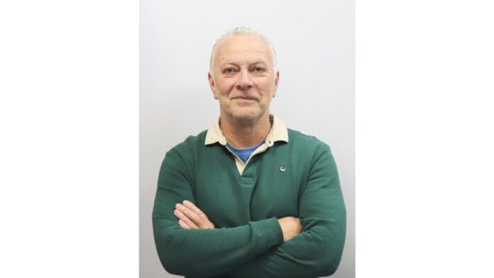 Glenn Miller, Pilot Managing Director
