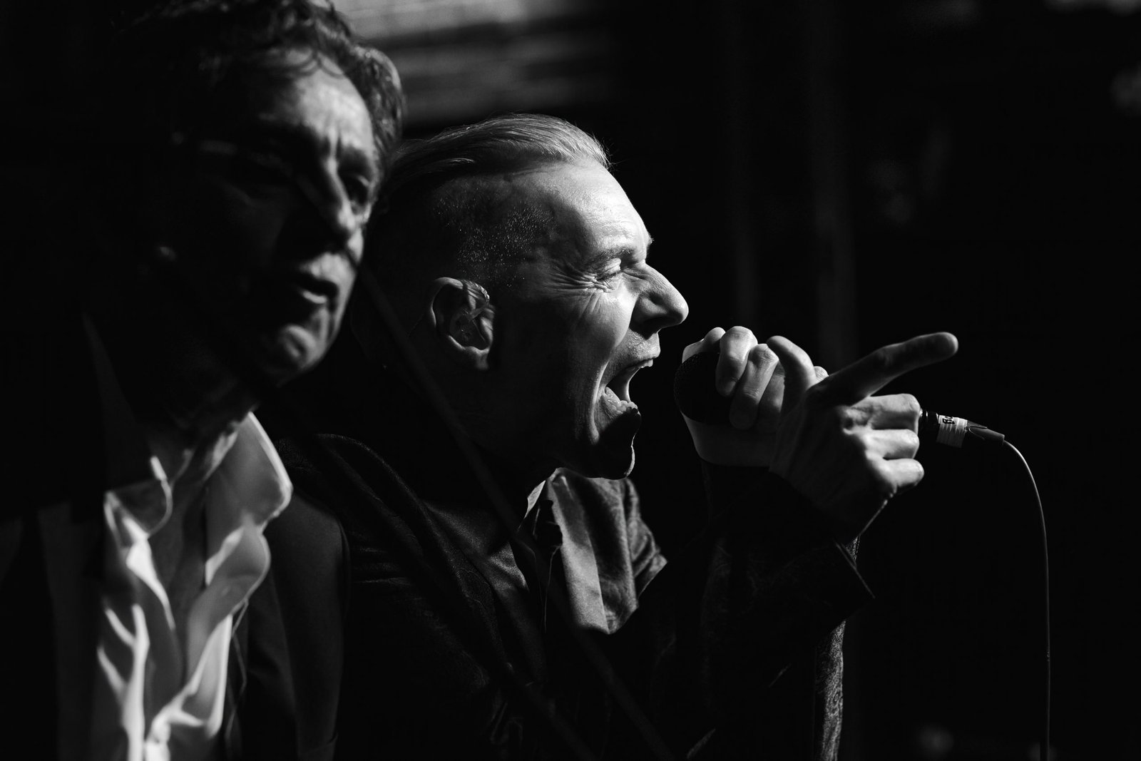 dr feelgood gig photography live music london photographer camden forge