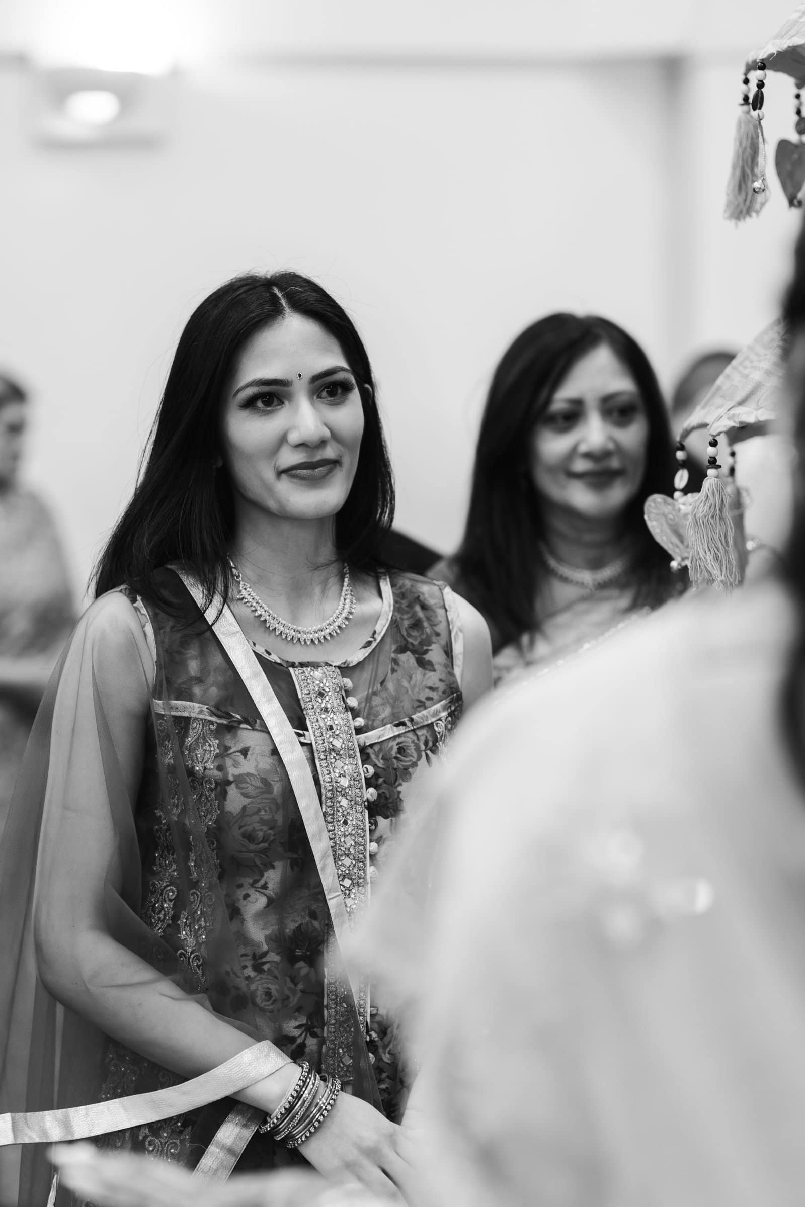 mehndi party photography indian wedding photographer london reading uk