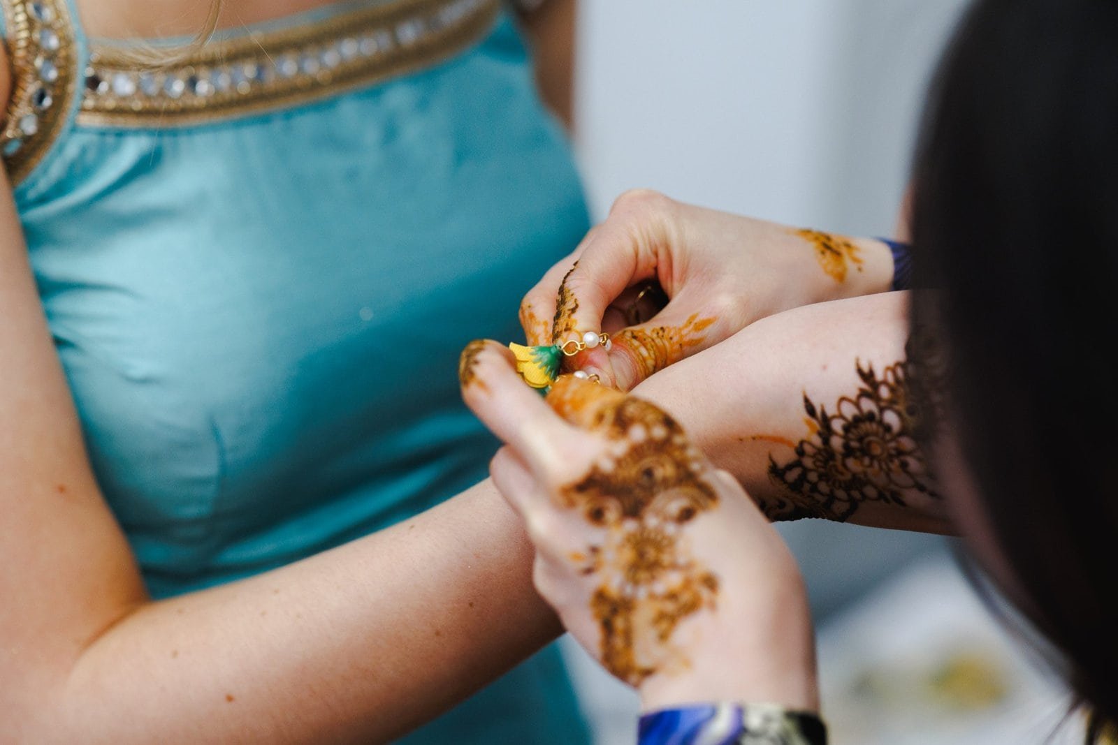 mehndi party photography indian wedding photographer london reading uk