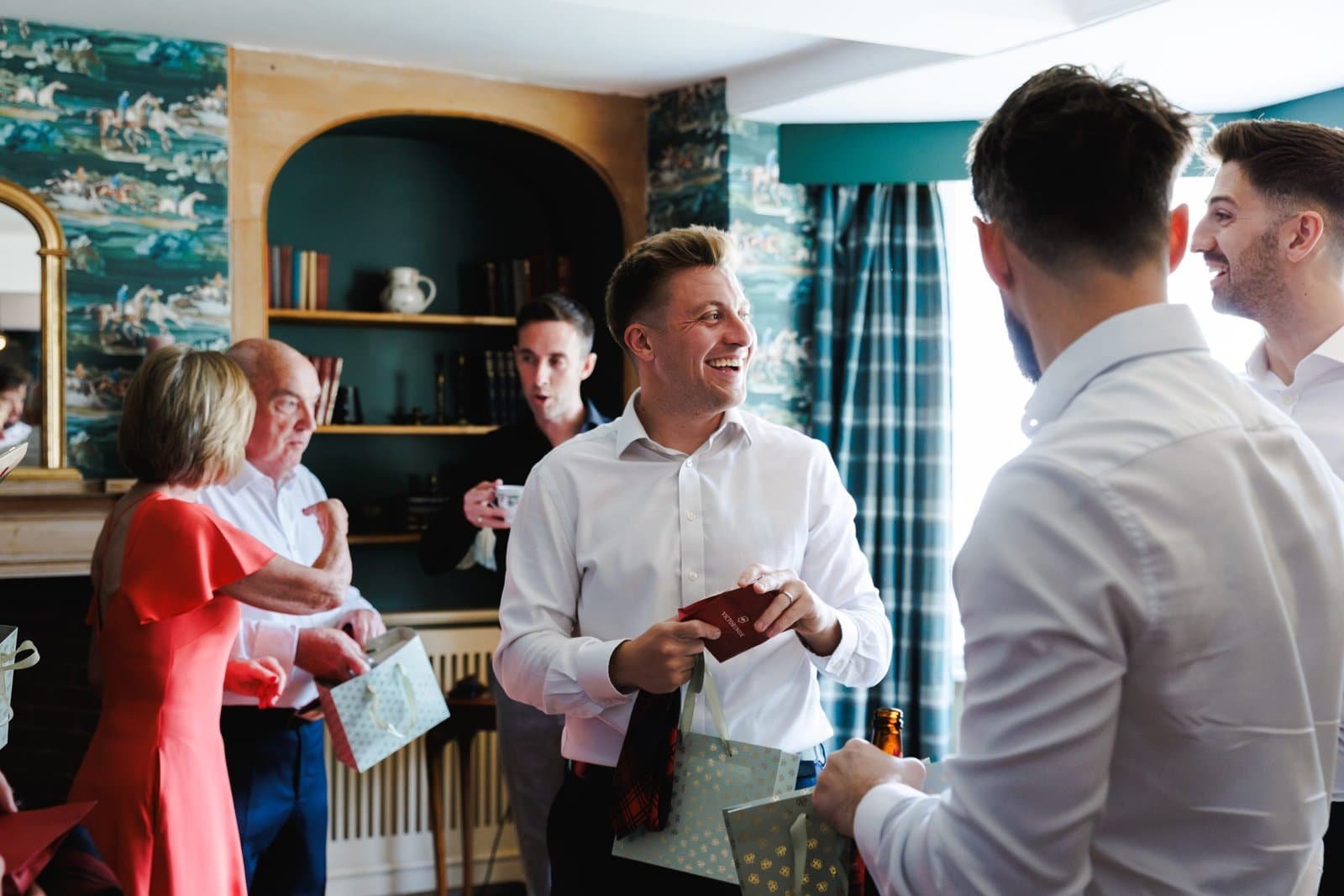 bodkin house wedding | cotswolds wedding marquee | London wedding photographer Lauren Squire Photography