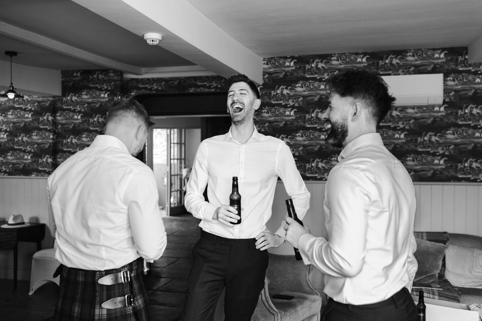 bodkin house wedding | cotswolds wedding marquee | London wedding photographer Lauren Squire Photography