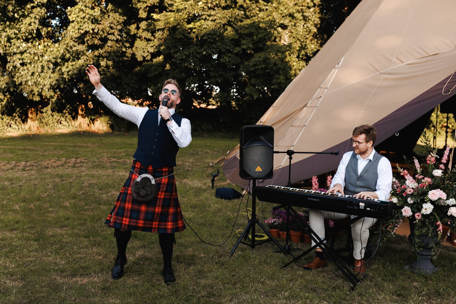 bodkin house wedding | cotswolds wedding marquee | London wedding photographer Lauren Squire Photography