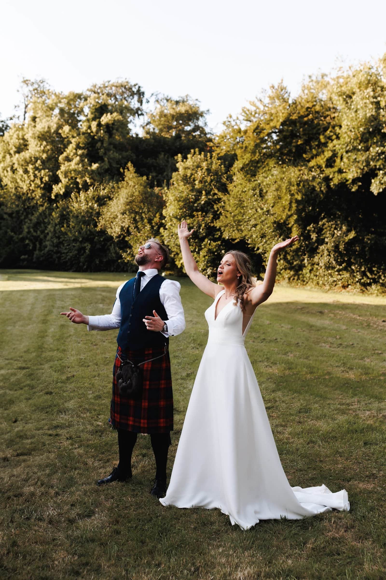 bodkin house wedding | cotswolds wedding marquee | London wedding photographer Lauren Squire Photography