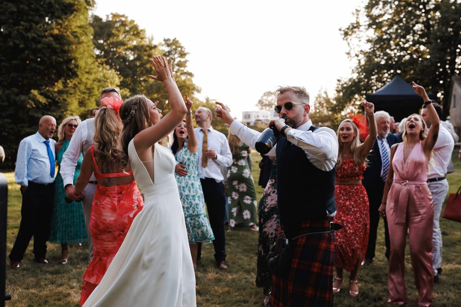bodkin house wedding | cotswolds wedding marquee | London wedding photographer Lauren Squire Photography