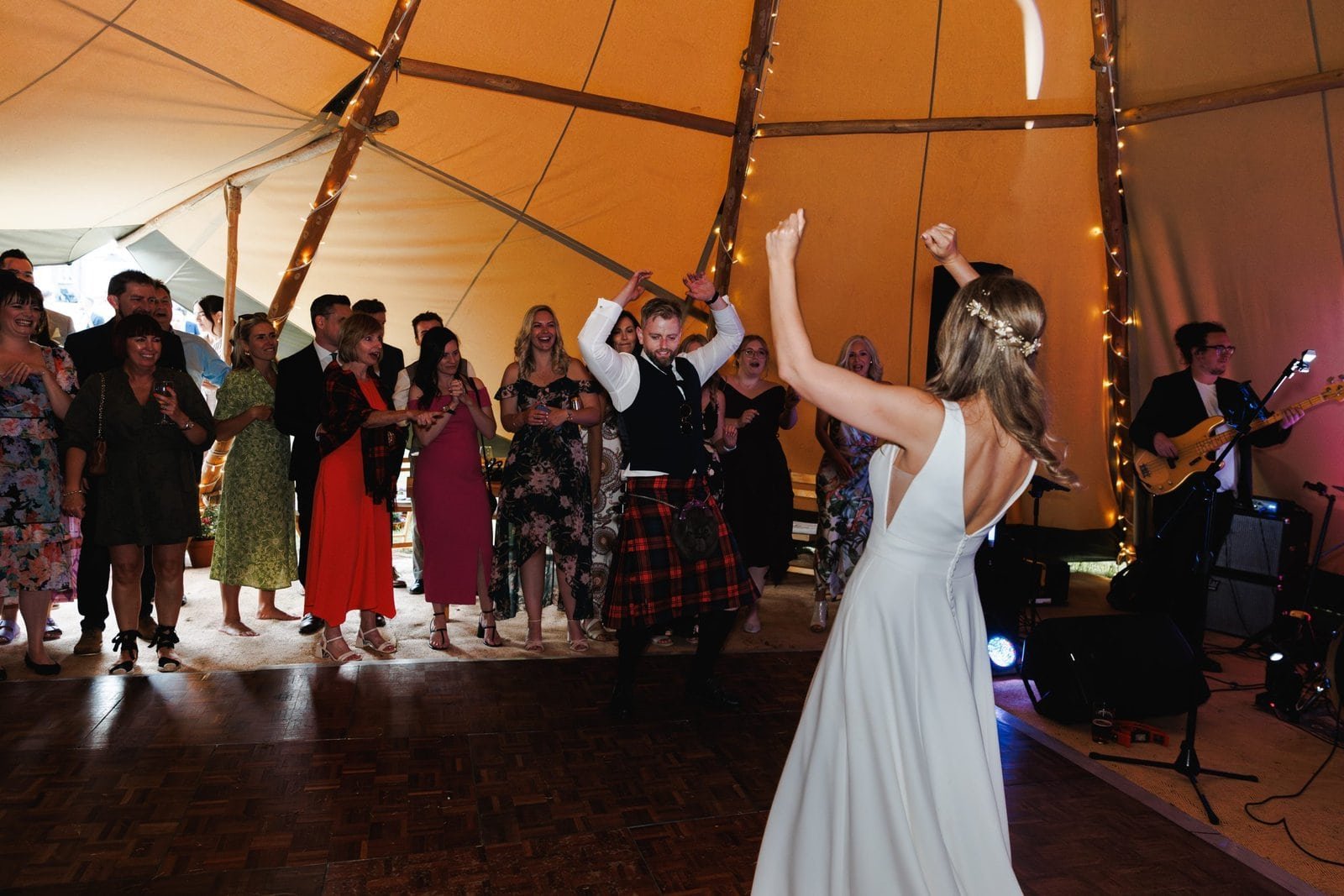 bodkin house wedding | cotswolds wedding marquee | London wedding photographer Lauren Squire Photography