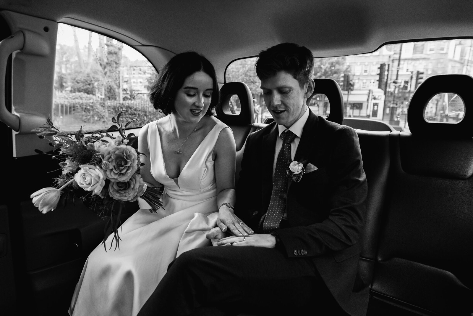 Clissold House Wedding photography for intimate London wedding in Autumn