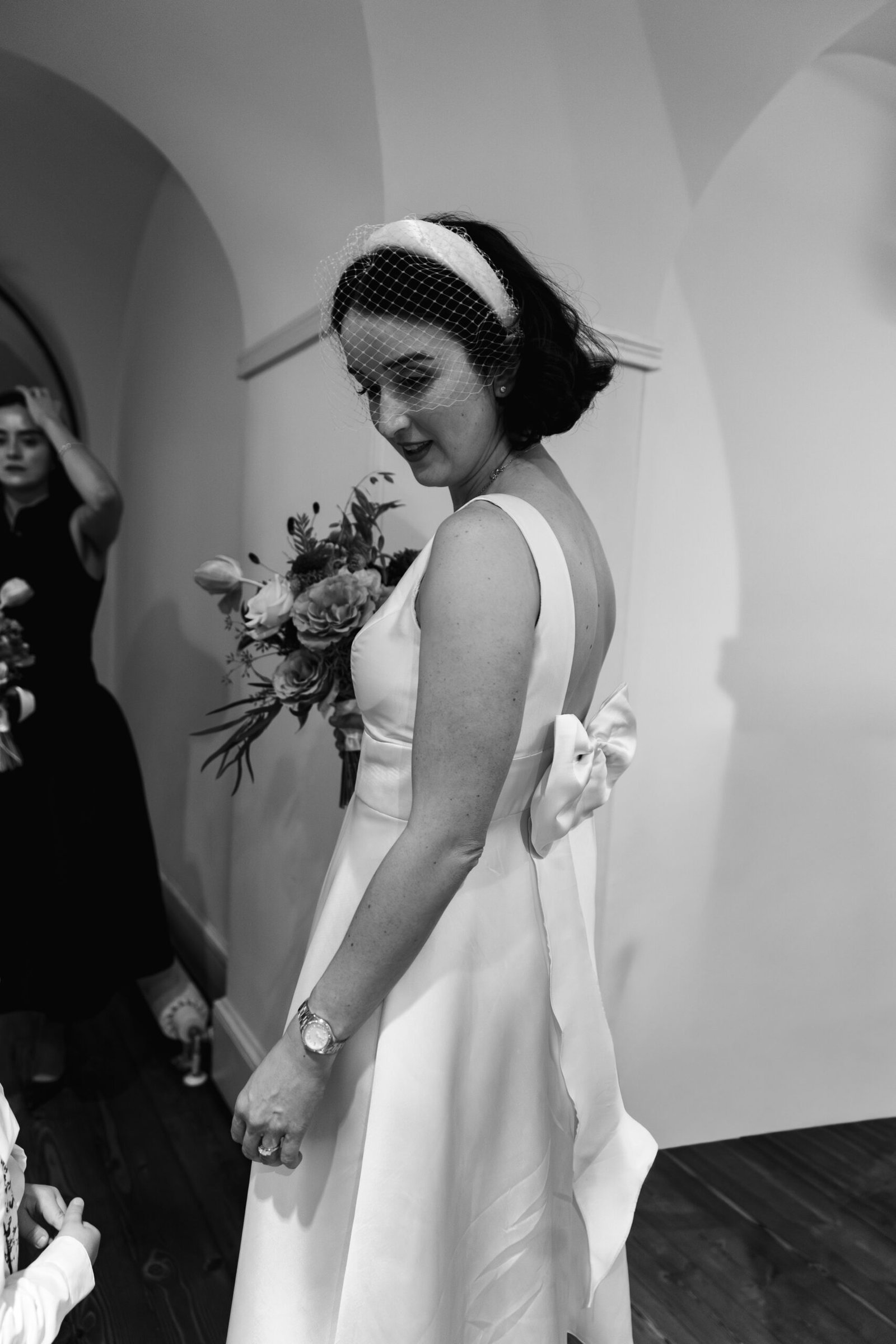 Clissold House Wedding photography for intimate London wedding in Autumn