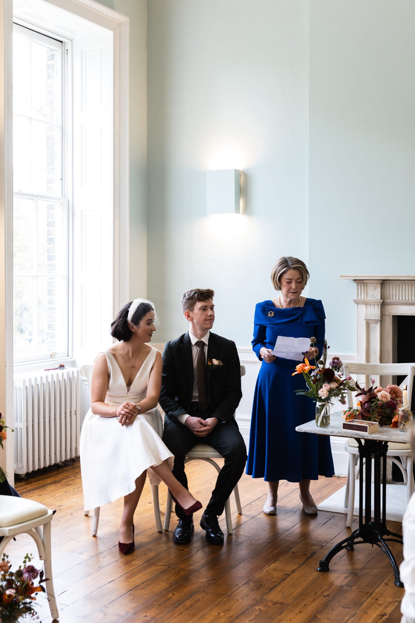 Clissold House Wedding photography for intimate London wedding in Autumn