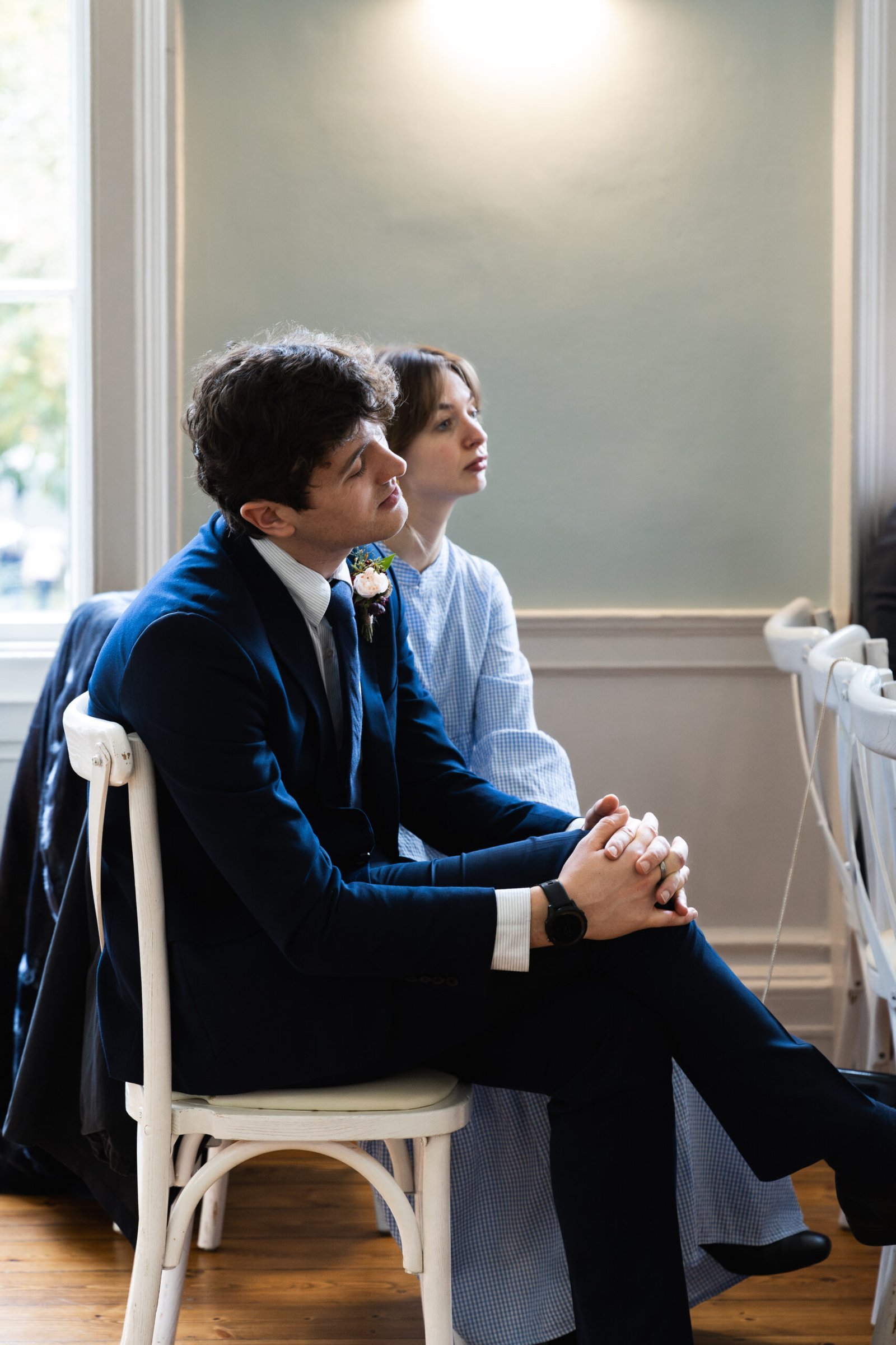 Clissold House Wedding photography for intimate London wedding in Autumn