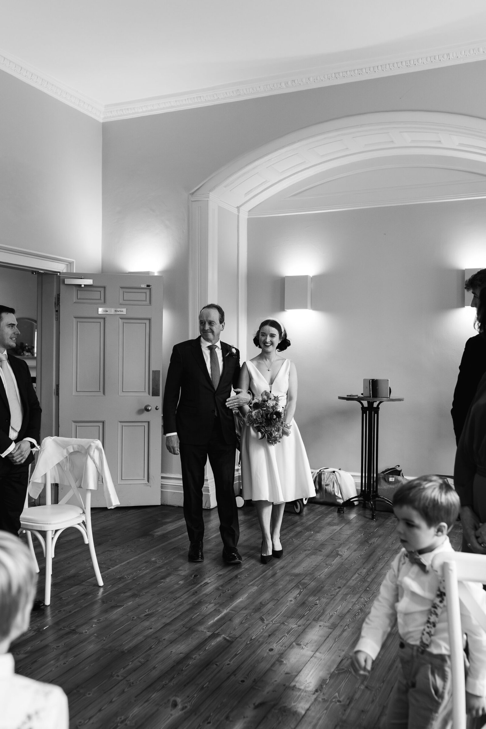 Clissold House Wedding photography for intimate London wedding in Autumn