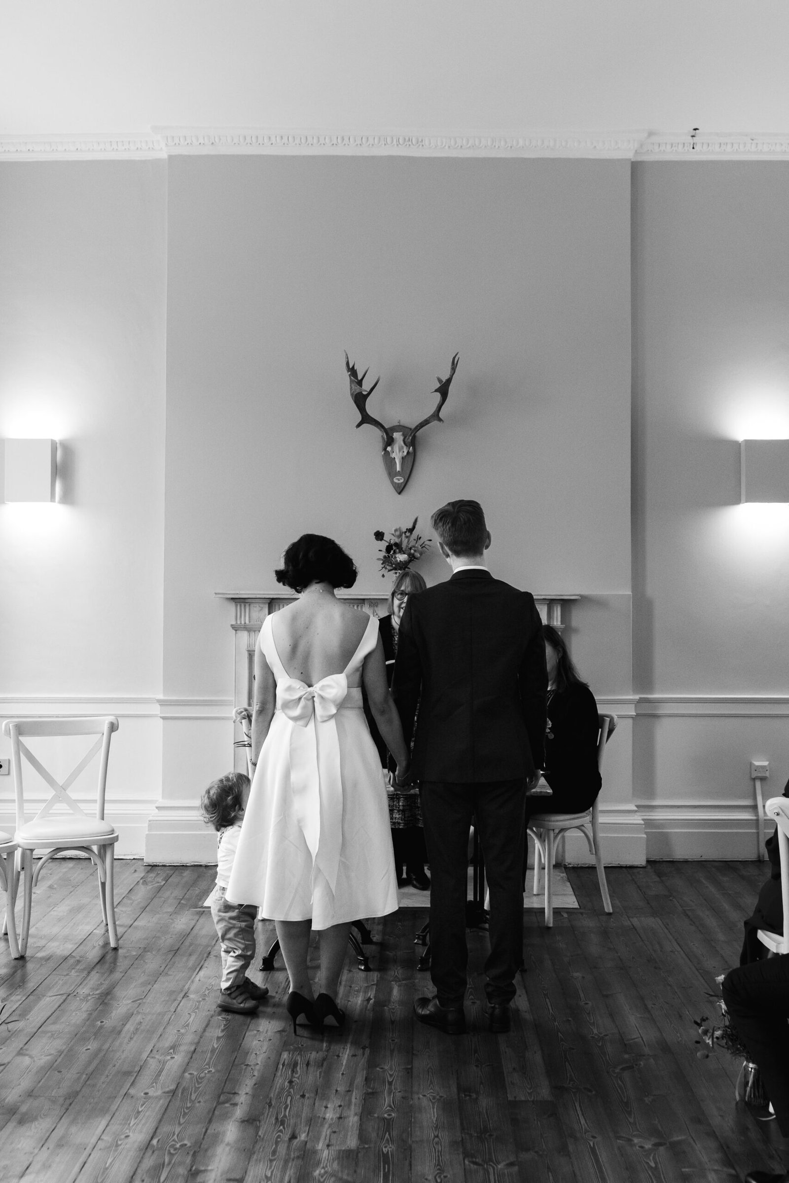 Clissold House Wedding photography for intimate London wedding in Autumn