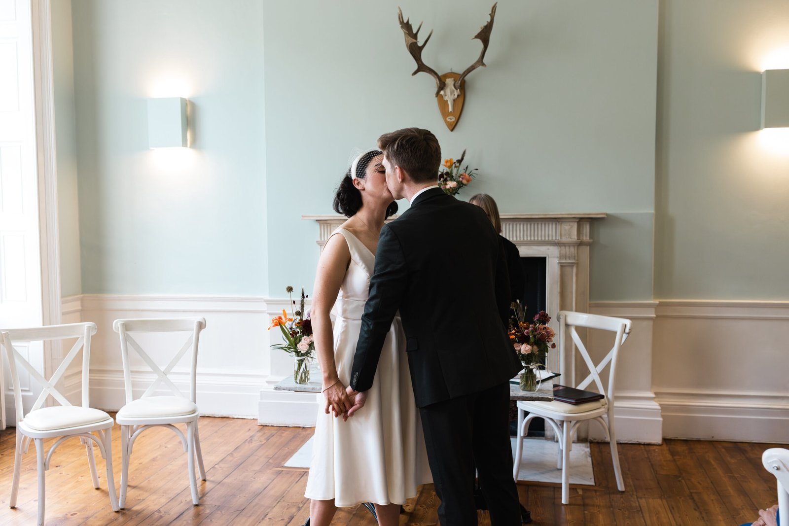 Clissold House Wedding photography for intimate London wedding in Autumn