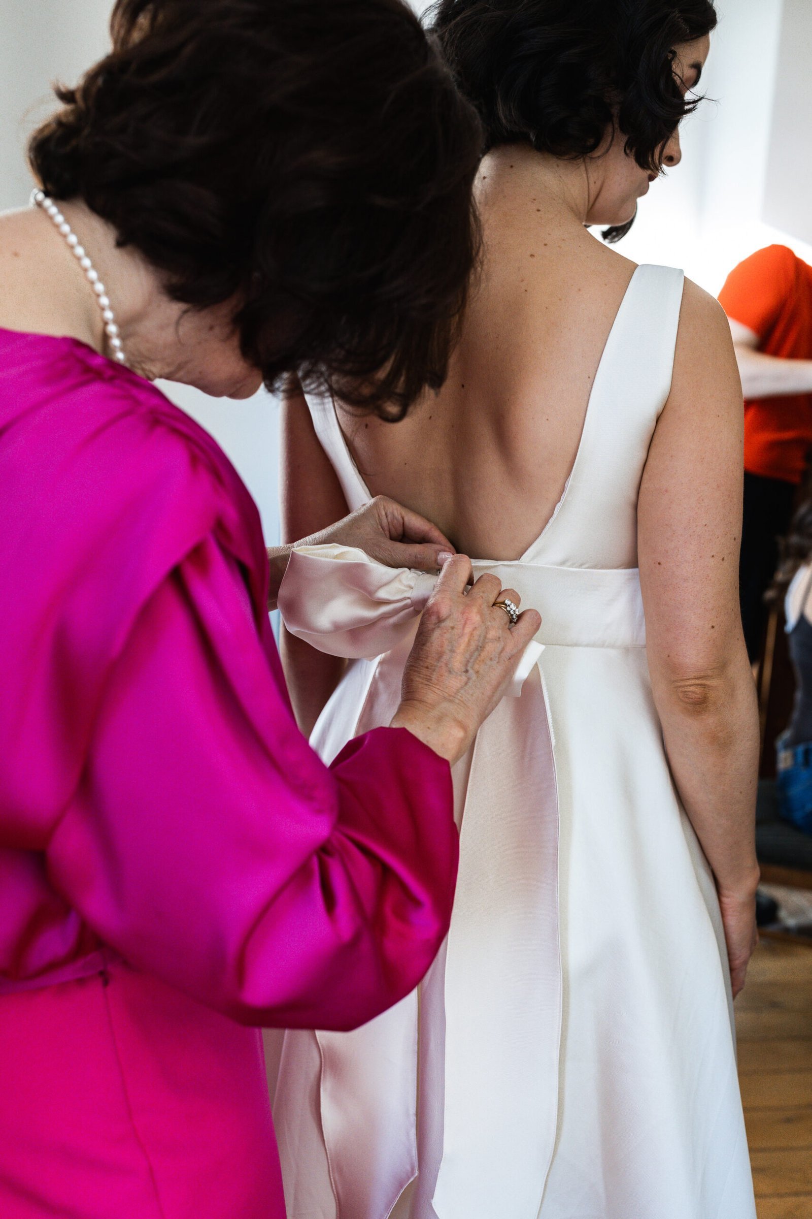 Clissold House Wedding photography for intimate London wedding in Autumn
