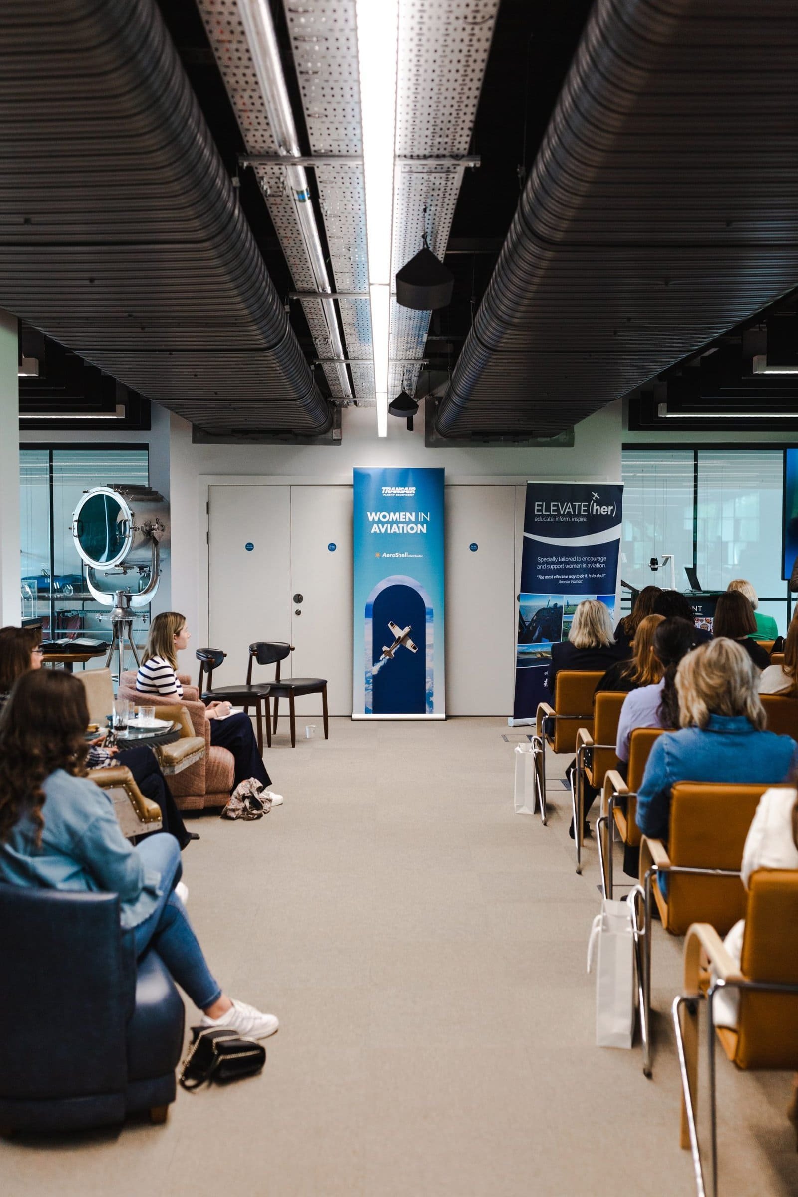 corporate & commercial photographer - london reading events photography
