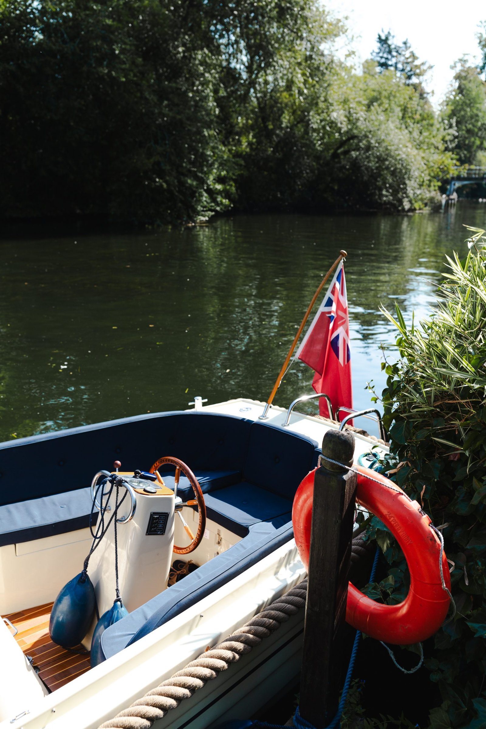Events photographer London UK - wedding garden party venue Berkshire