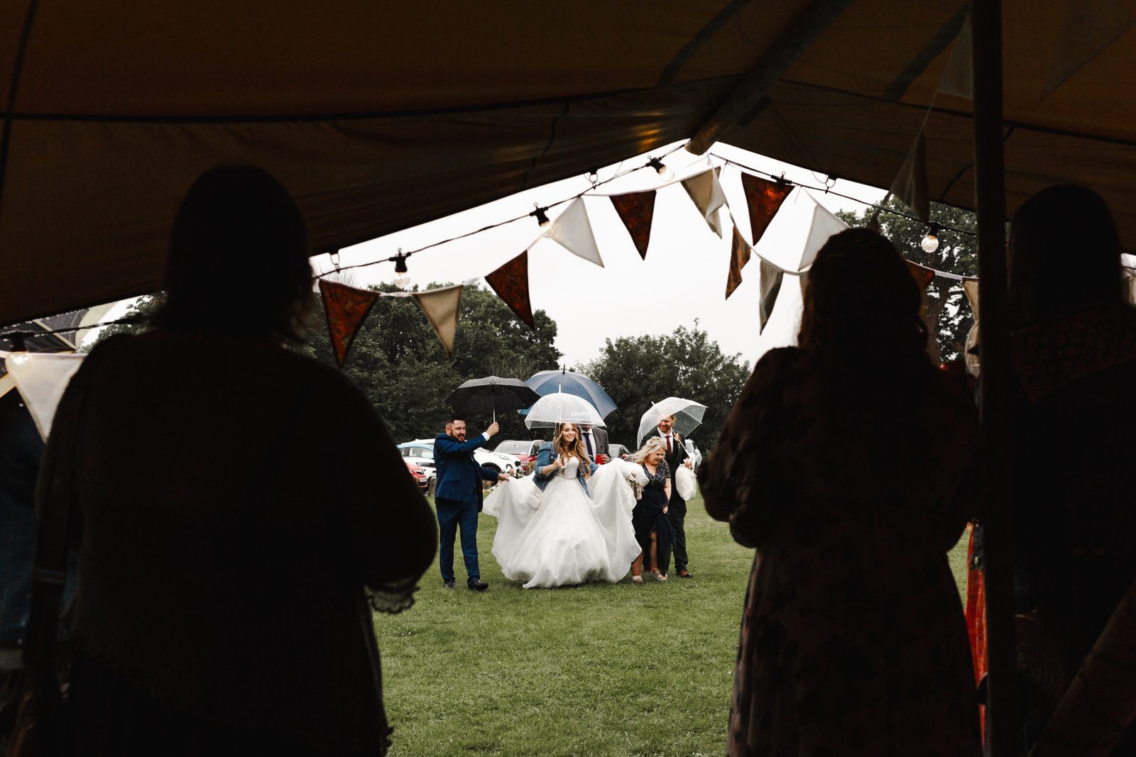 uk church marquee wedding photographer london timeless photography