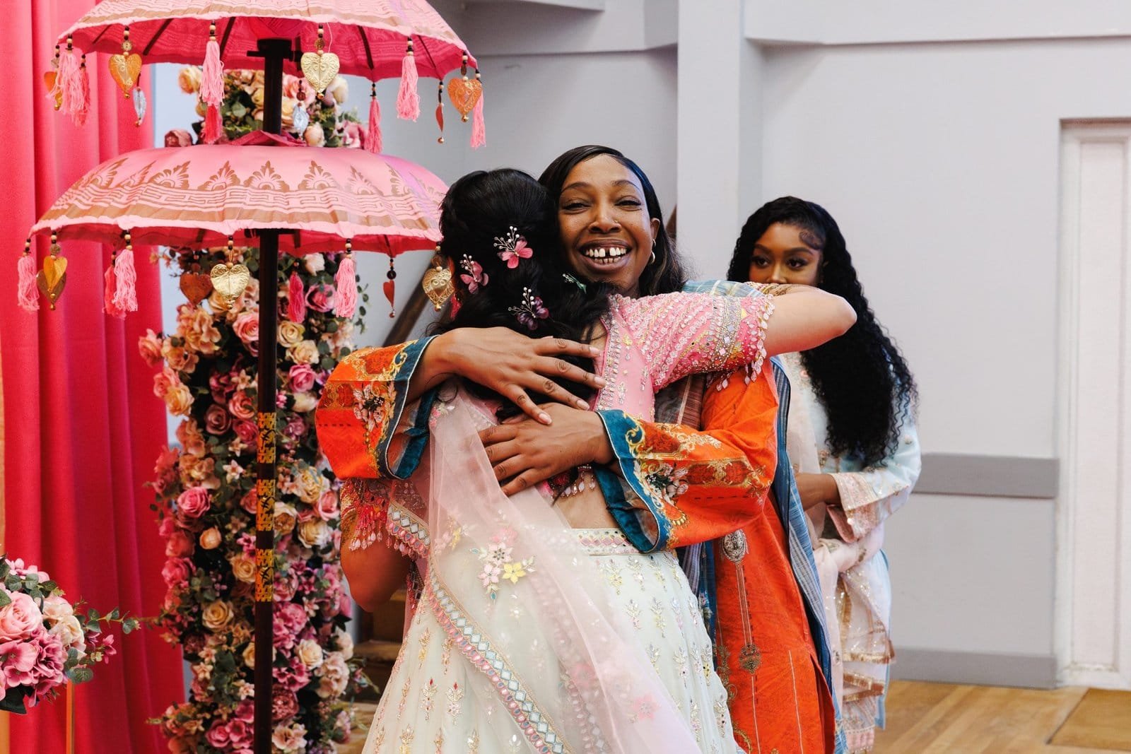 mehndi party photography indian wedding photographer london reading uk