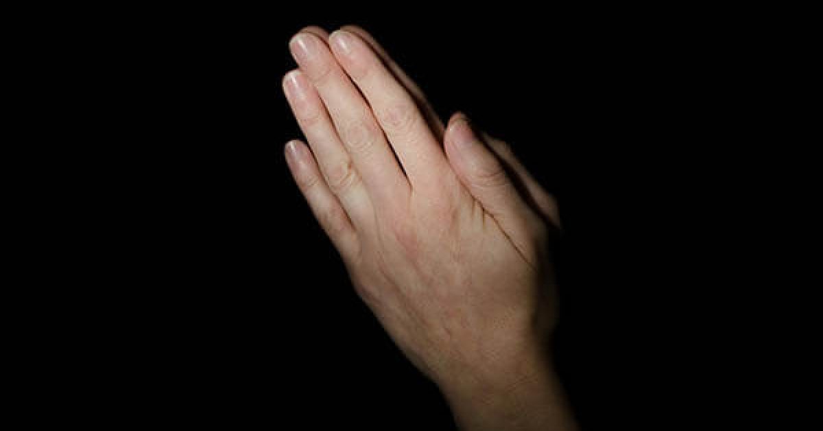 praying-hands-1381582628wU2