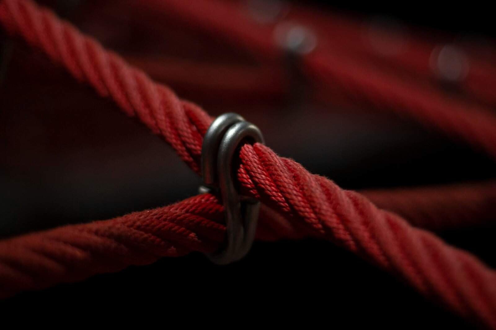 Rigid rope