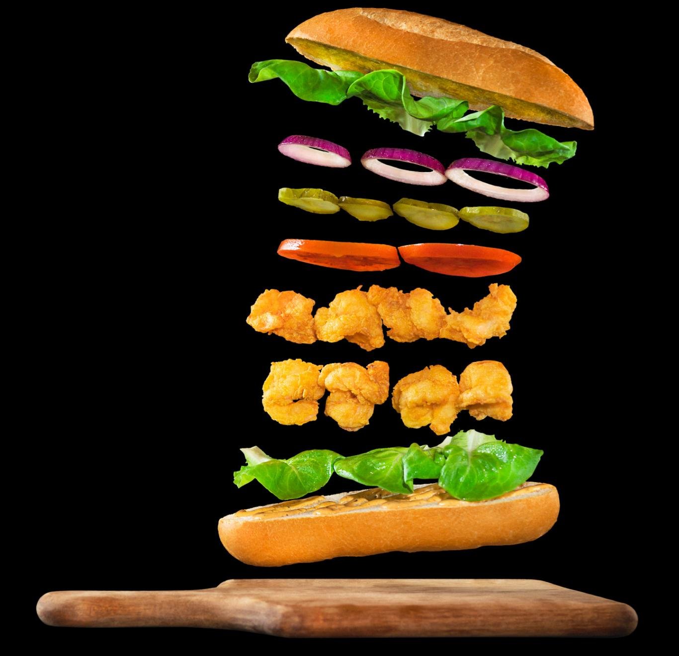 cinecrown-food-photography-big-ez-seafood-flying-po-boy