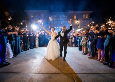 cinecrown-wedding-photo-persian-couple-sparkler-exit-grand-island-mansion