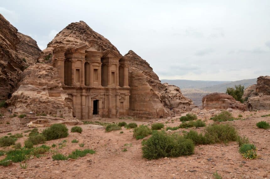 10 Best Prop Firms in Jordan – Top Funded Trading Opportunities