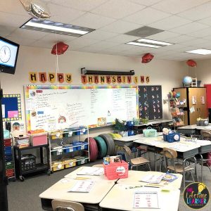 classroom decorated for thanksgiving macy's day parade