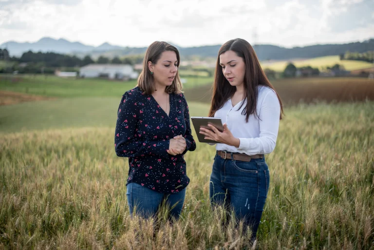 How Ag Dealers Win Through Farmer Partnerships