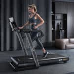 جهاز سير كهربائي M5 Ultra شبه تجاري قابل للطي – انحدار ذكي ومحرك 5HP Peak