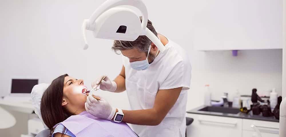 Dolore ai denti senza carie causa