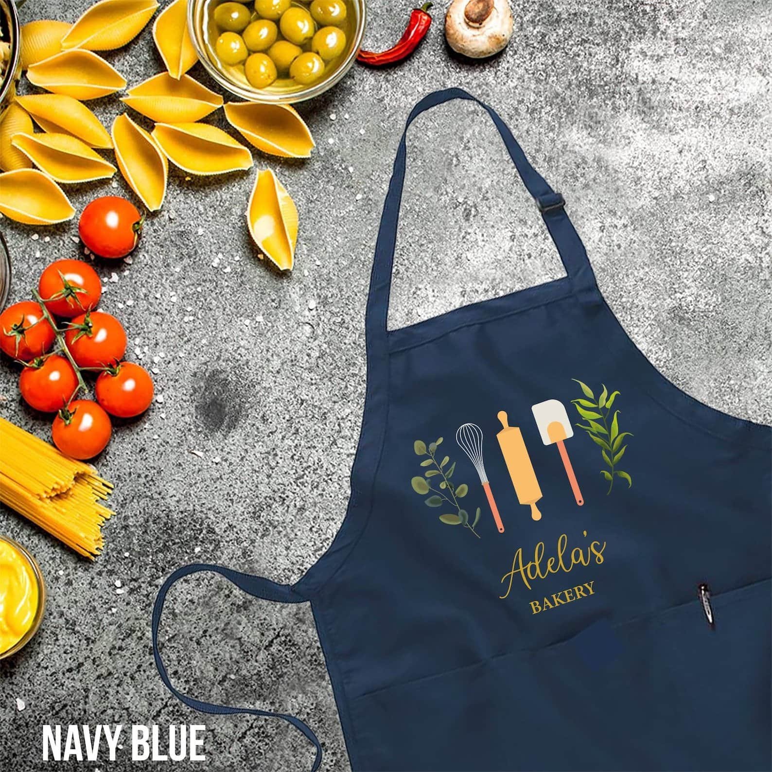Personalized apron for chef or baker with custom name embroidery