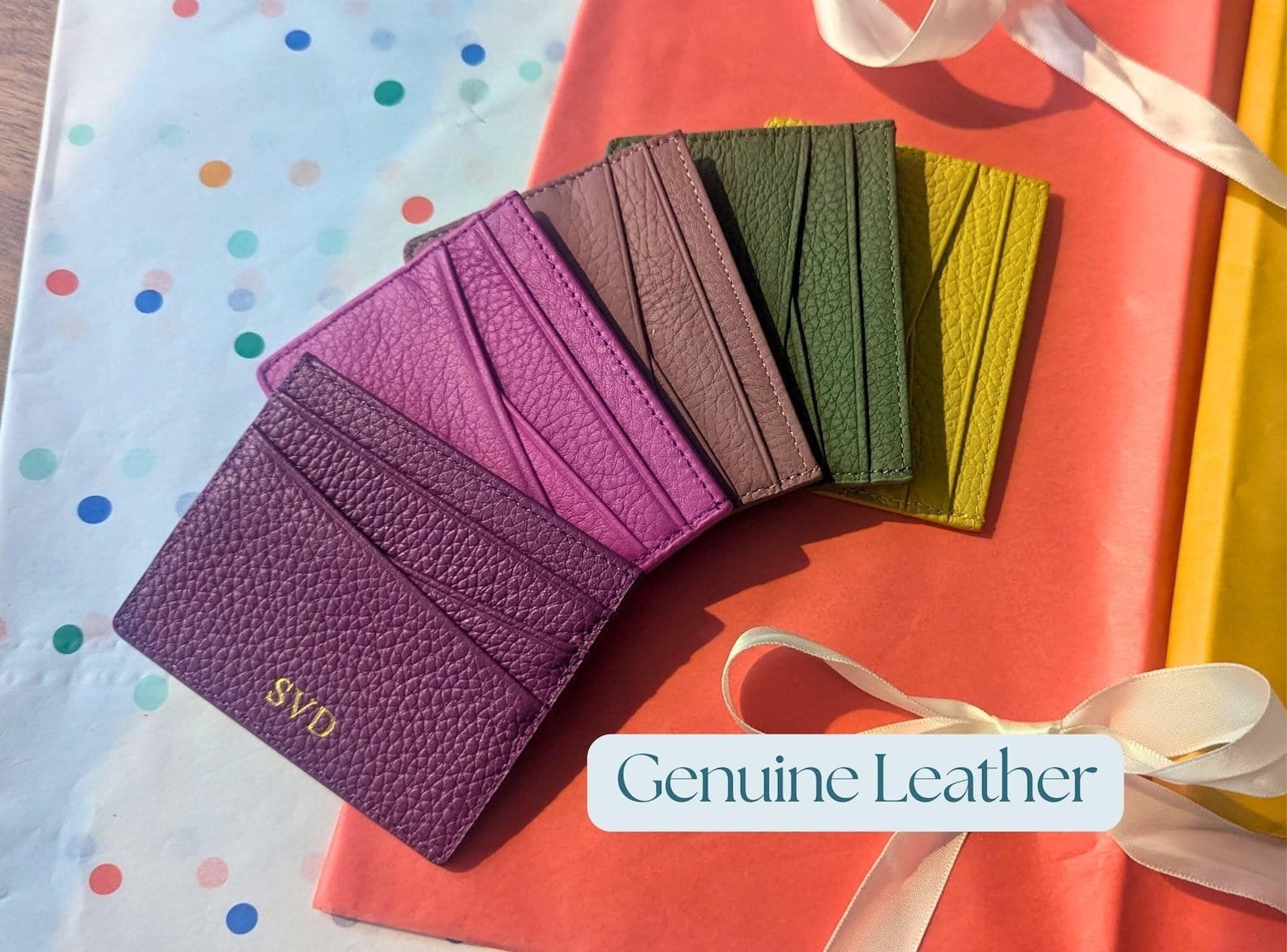 Personalized leather card holder with custom engraving, a meaningful Valentine’s Day gift
