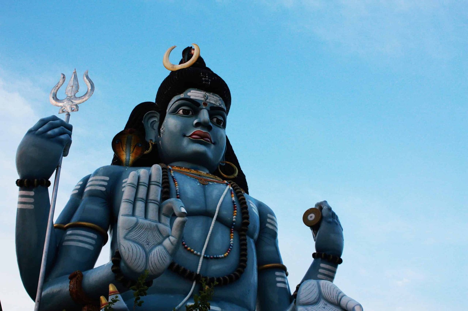 How To Decorate Shiva Lingam at Home
