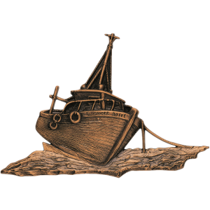 Boats B4900