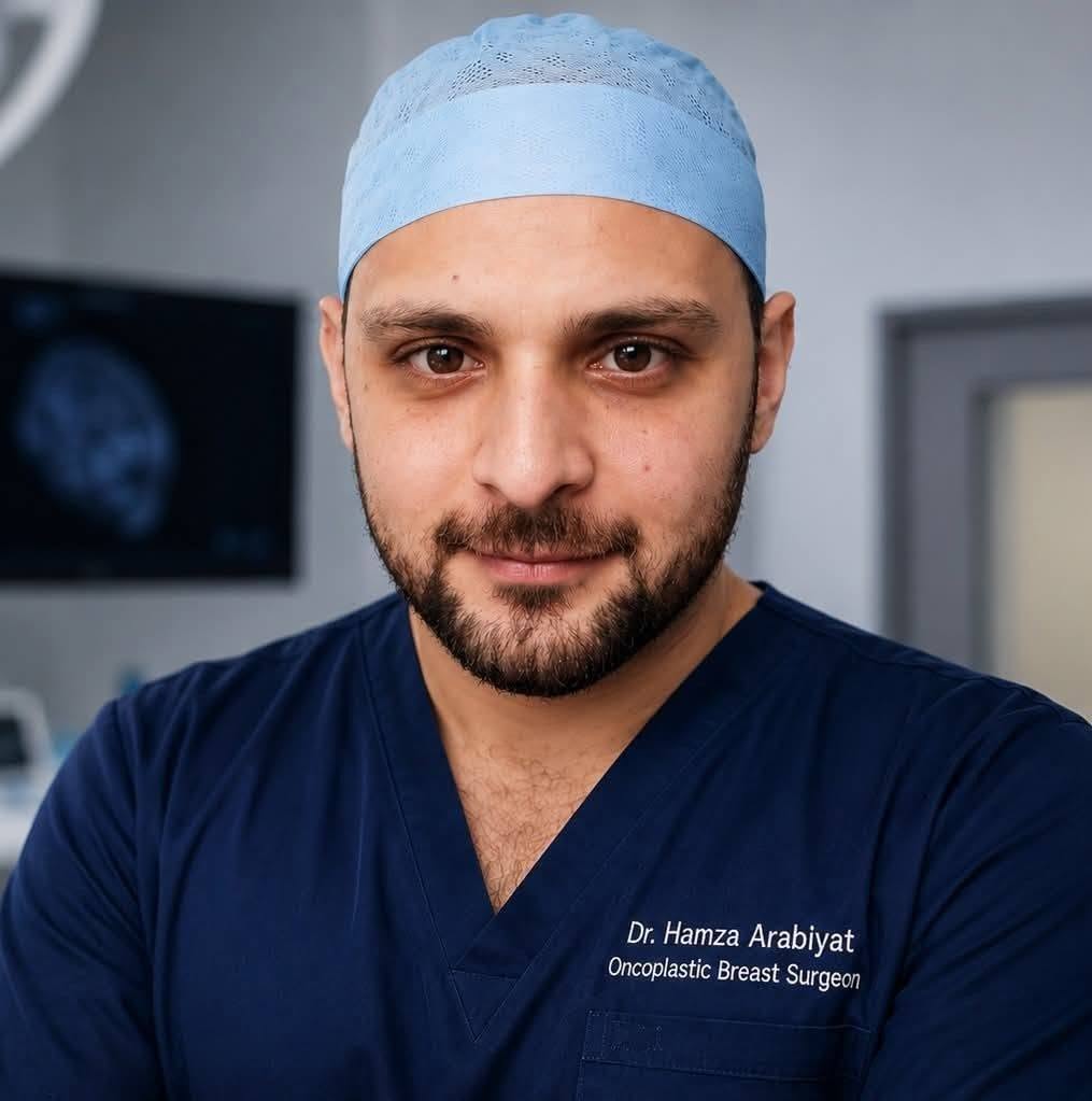 إفرازات الثدي الدموية وأسباب خروج الدم من حلمة الثدي