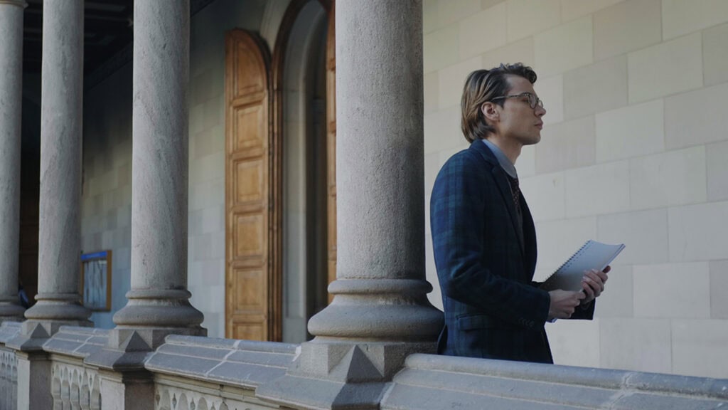 Person arriving at a NSW courthouse for their first court appearance