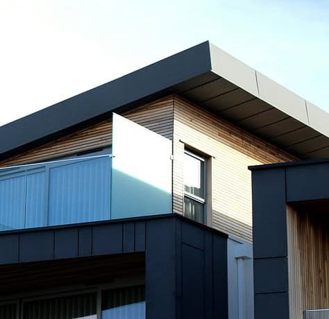 home with a flat roof california