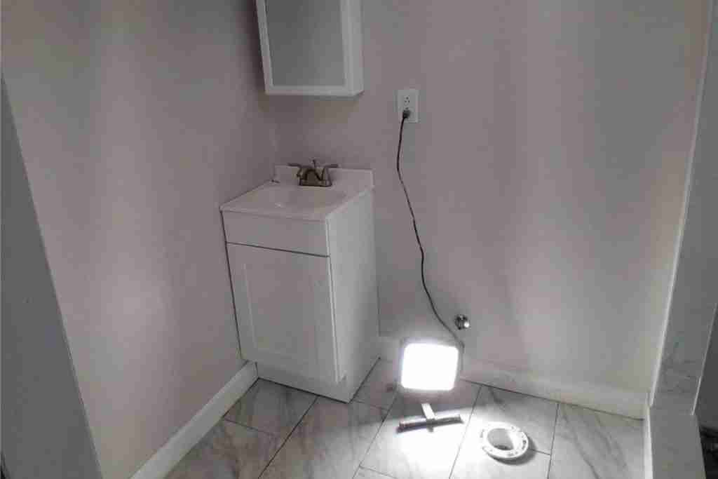 Vinyl plank flooring installation in residential property – NJ