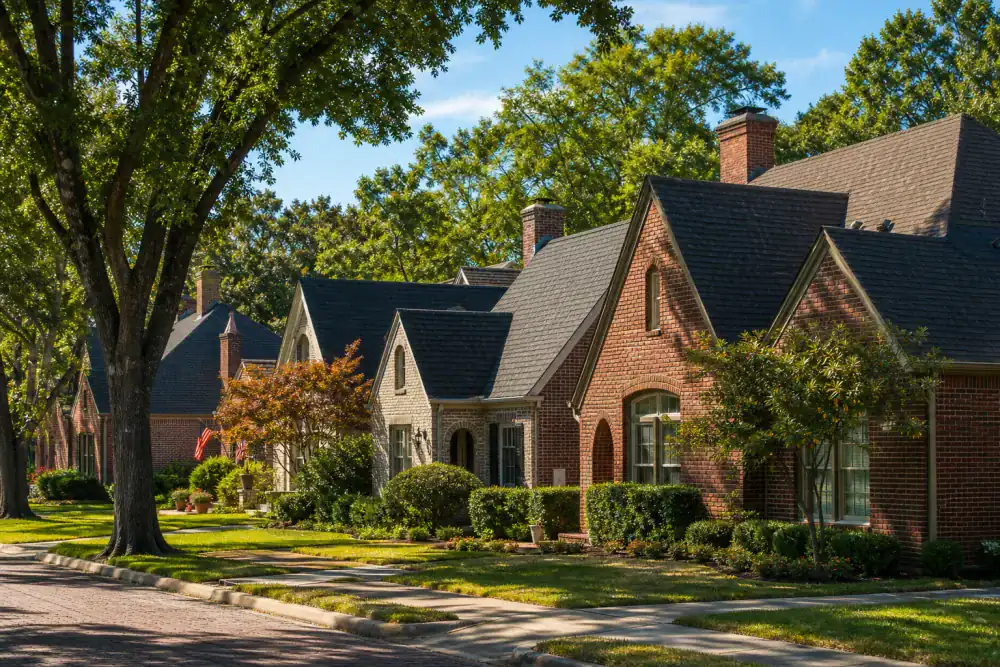 Traditional brick homes in a Grapevine, Texas neighborhood