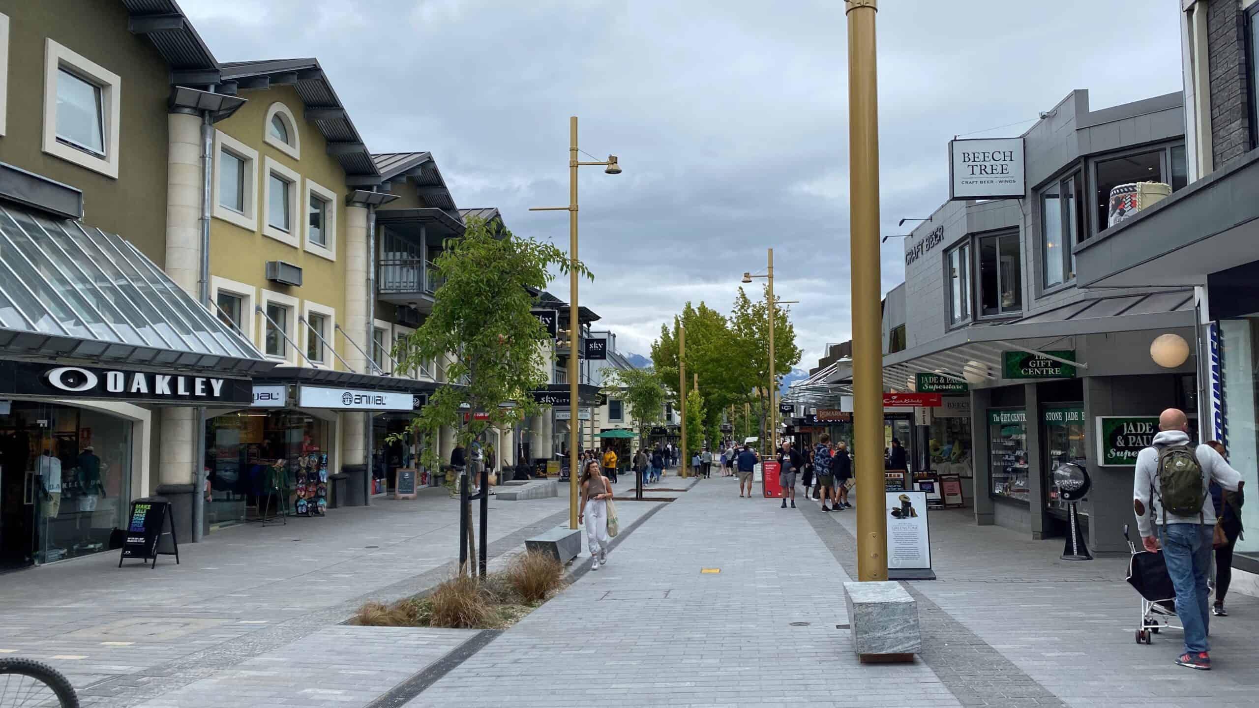 Shopping in Queenstown