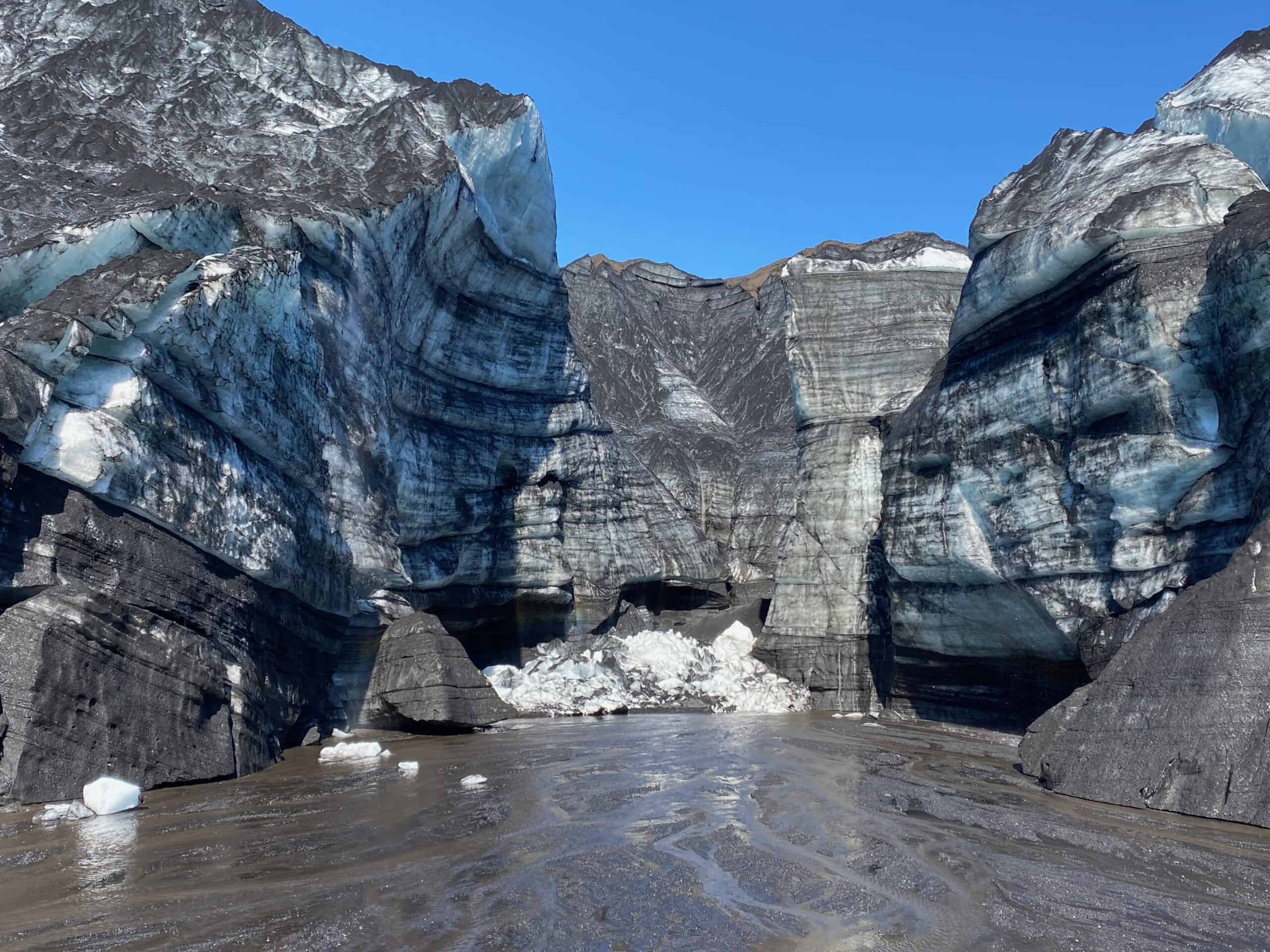 Ice cave that had collapsed