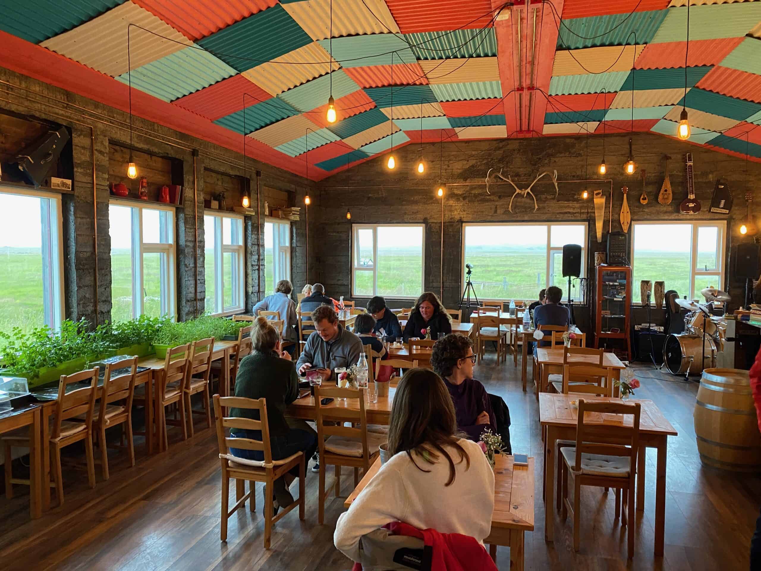 Jon Riki restaurant