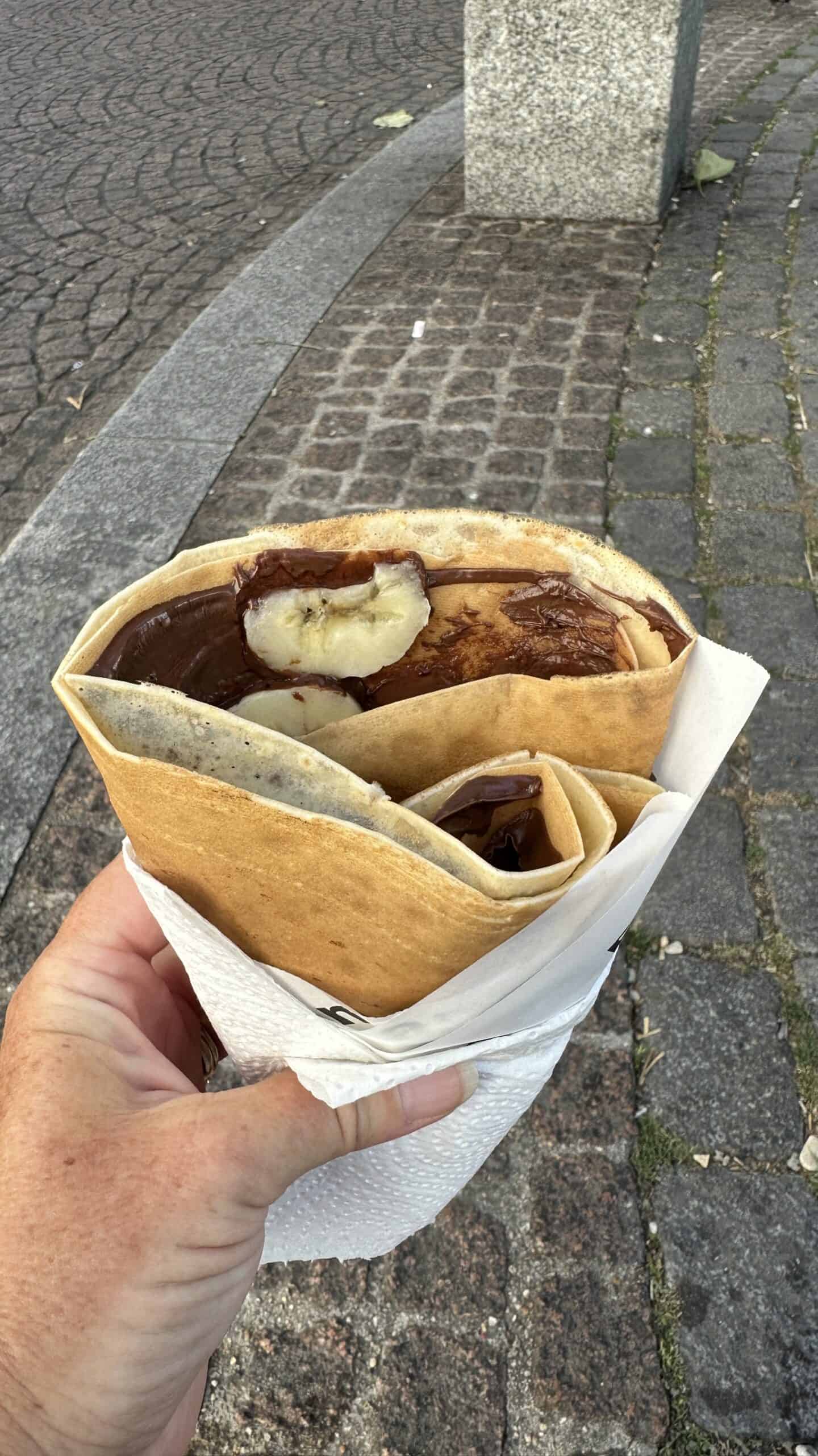 Nutella and banana crepe