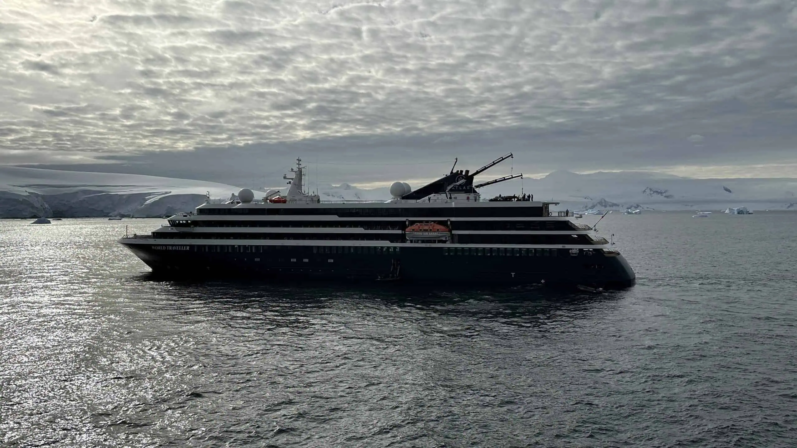 The World Traveller sister ship