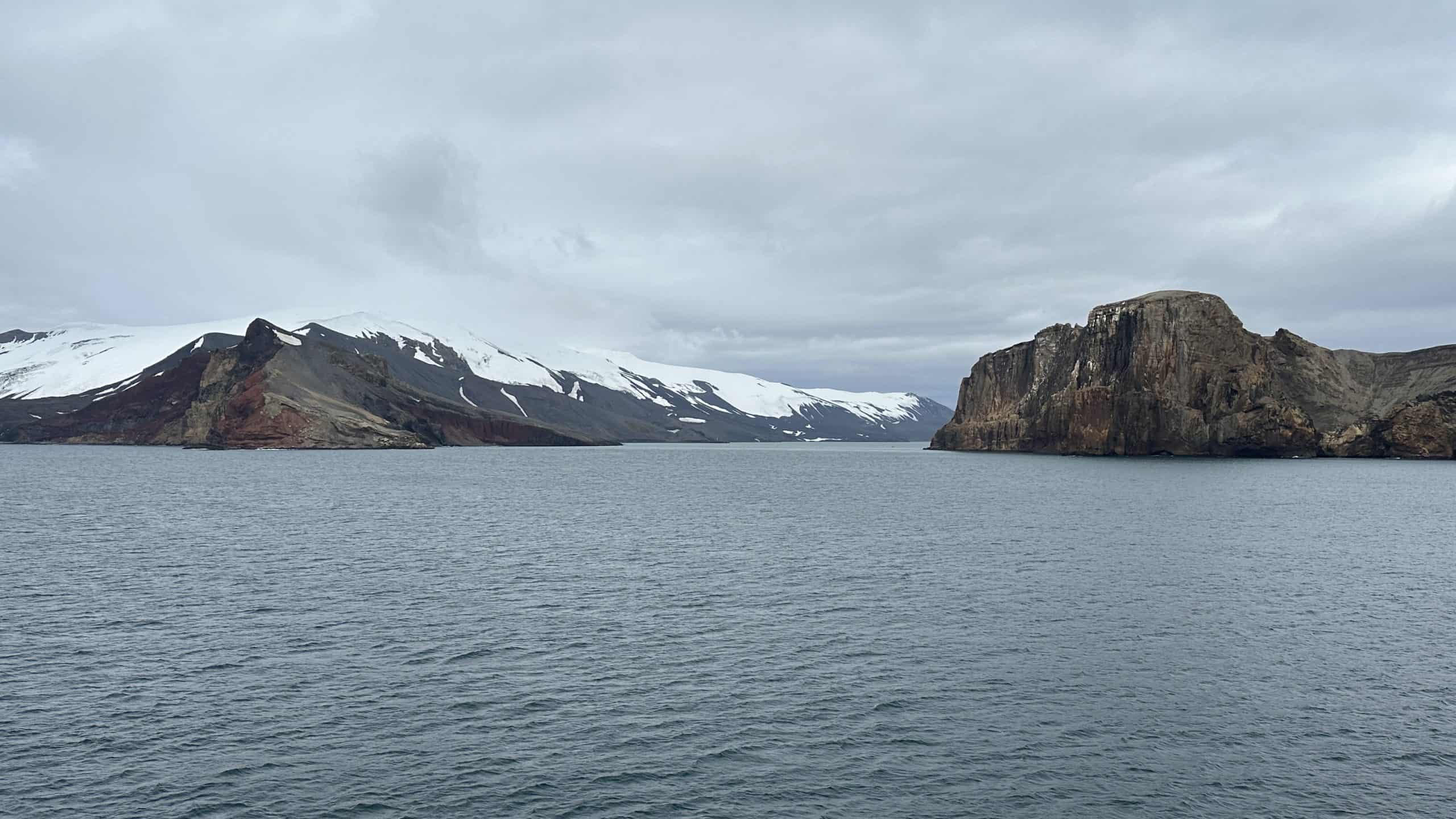Entrance to Port Foster caldera