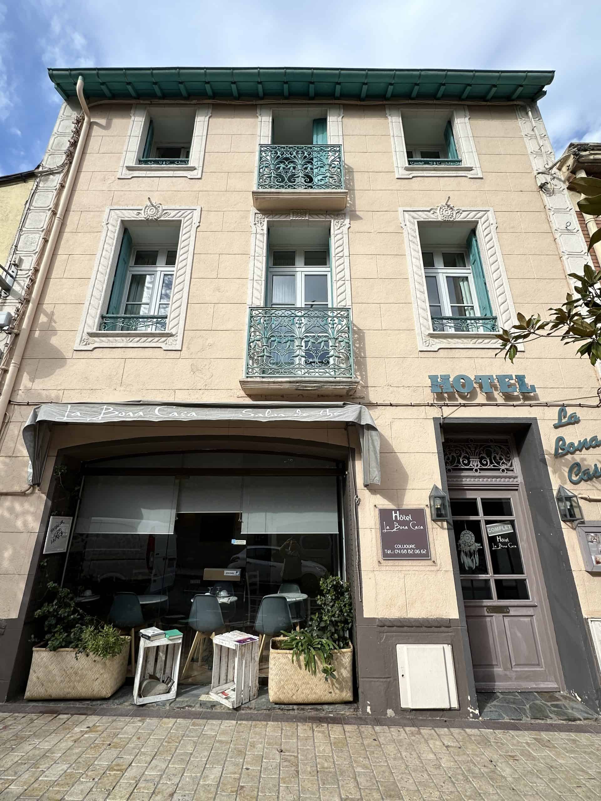 Outside view of Hotel La Bona Casa