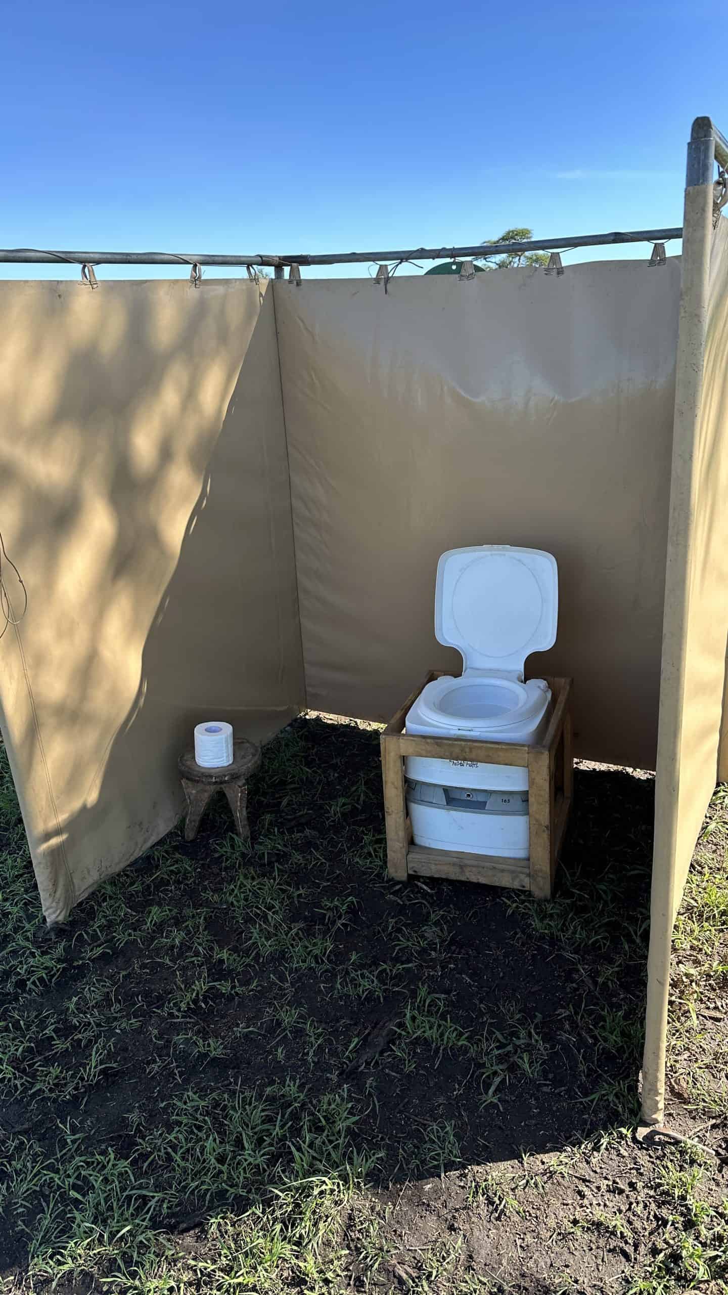 Portable toilet